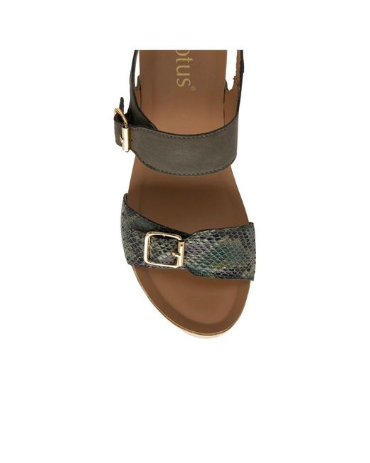 Lotus Metallic Brynlee Sandals