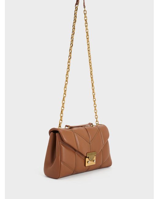 Charles and keith deals boxy trapeze bag