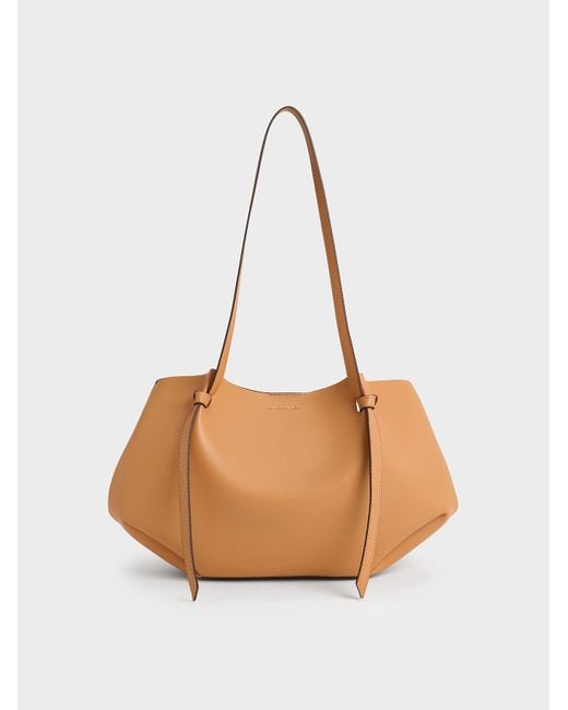Charles & Keith Calla Tote Bag in White | Lyst