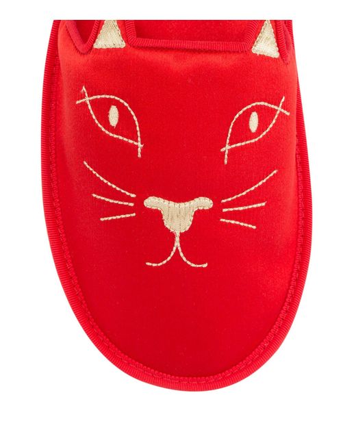 women's slippers with cats on them