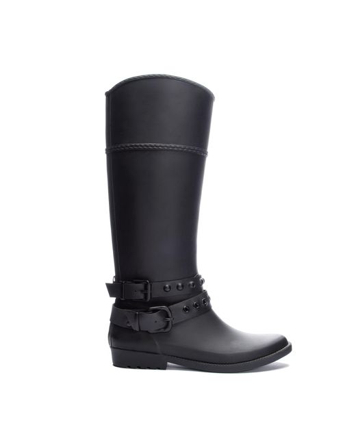 dirty laundry rain boots