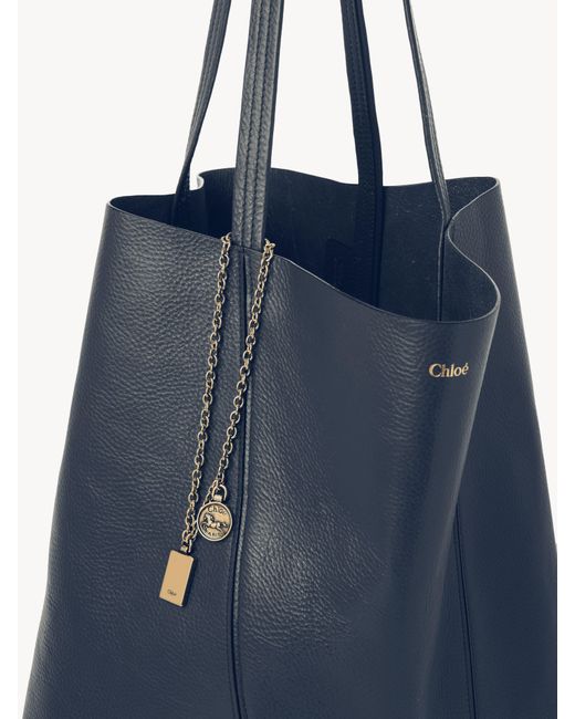 Chloé Blue Large Chloé Spin Tote Bag In Grained Leather