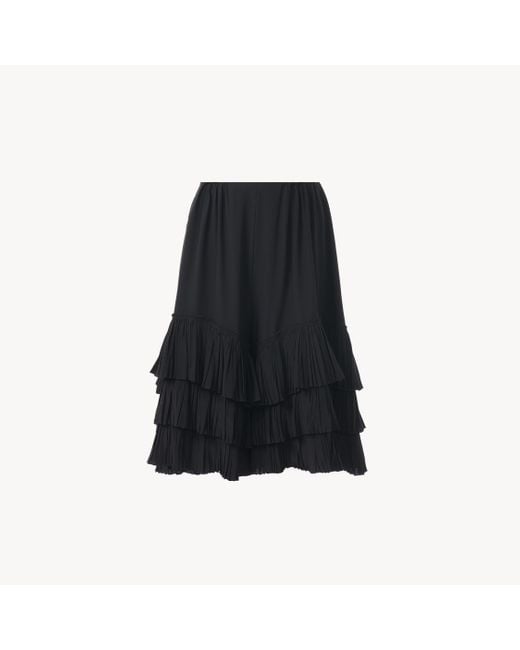 Chloé クレープデシン製フリル付きティアードショートパンツ 婦人向け ブラック サイズ シルク 100 Black
