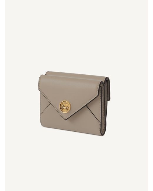 Chloé Gray Kleines, dreifach klappbares Envelope Portemonnaie aus genarbtem Leder