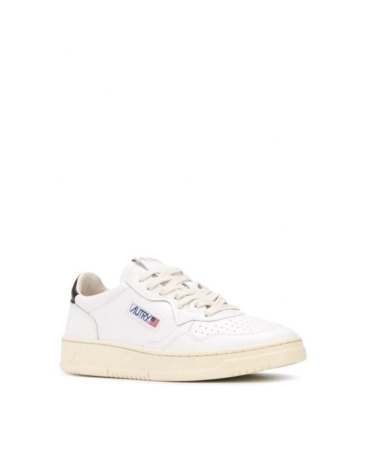 Autry White Medalist Low Ll22 Sneakers for men