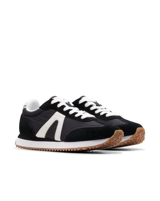 Clarks Black Calo Run Standard Fit