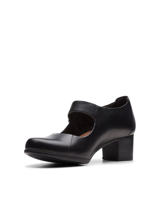 un damson clarks