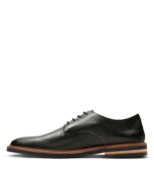 clarks dezmin plain