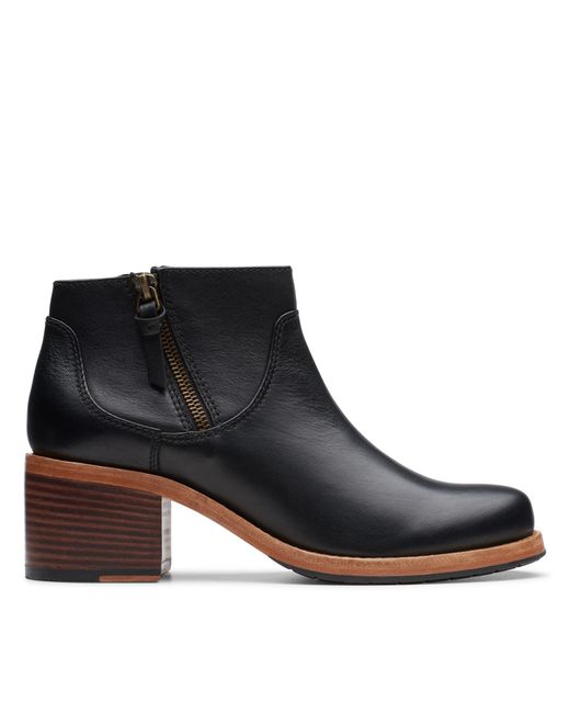 clarks clarkdale dawn bootie