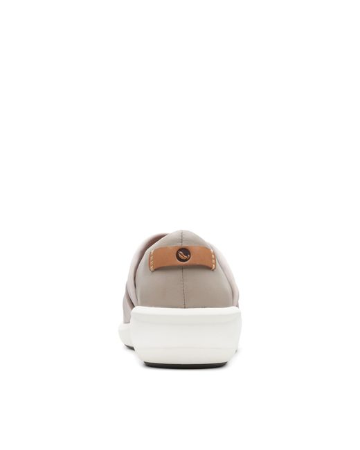 clarks un rio cross sneaker