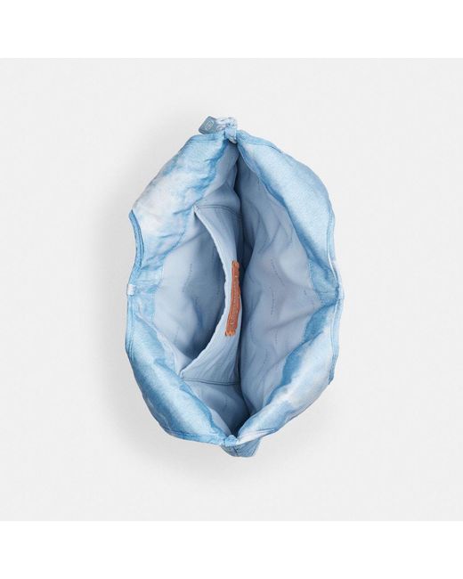 トートバッグ Coachtopia Loop Quilted Flat Tote With Cloud Print CBS13 Coachtopia Loop Flat Tote With Cloud Quilting | Coachtopia ™
