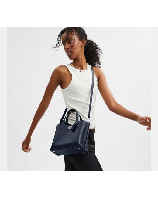 COACH Black Willow Tote Bag 24