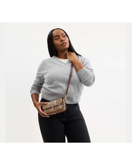 COACH Black X Peanuts Hailey Tasche Mit Umschlag