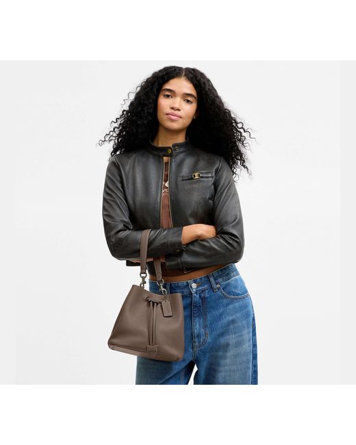 Borsa A Secchiello Rowan di COACH in Black