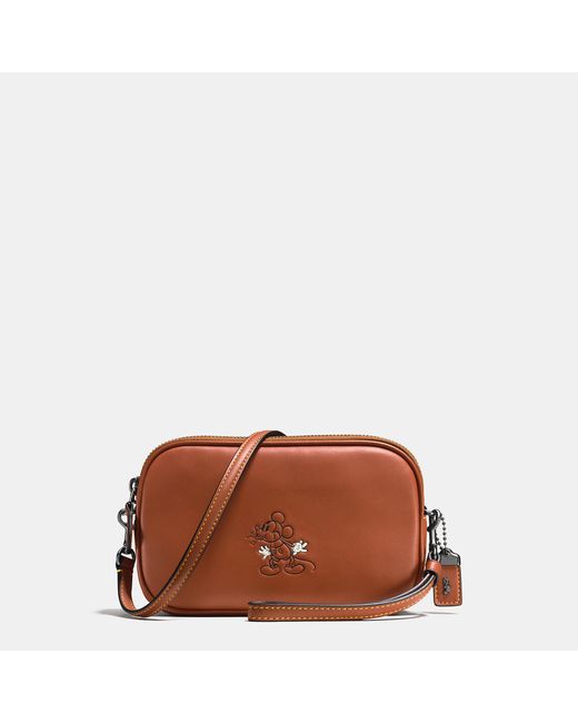 COACH Brown Mickey Crossbody Clutch In Glovetanned Leather