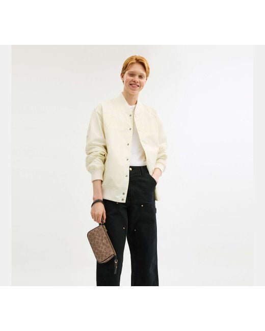COACH Black Nolita 19 aus Signature-Canvas