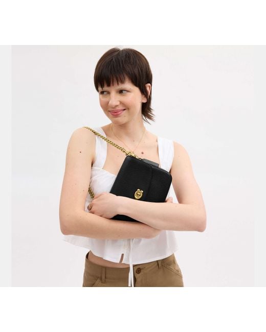 Borsa A Tracolla Cassie 19 di COACH in Black