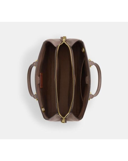 Borsa Portatutto Savannah di COACH in Brown
