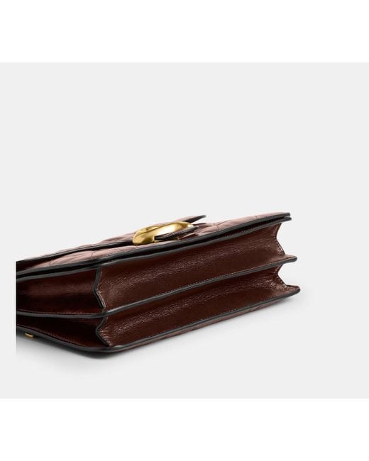Borsa A Tracolla Tabby Con Catena Trapuntata di COACH in Black