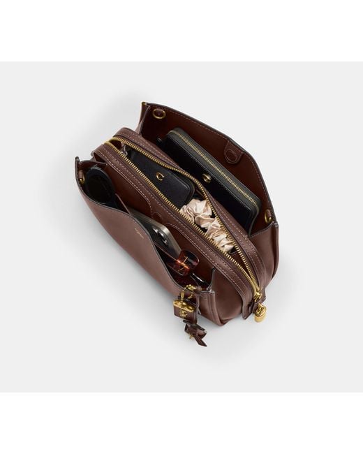 Borsa Rogue 34 di COACH in Black