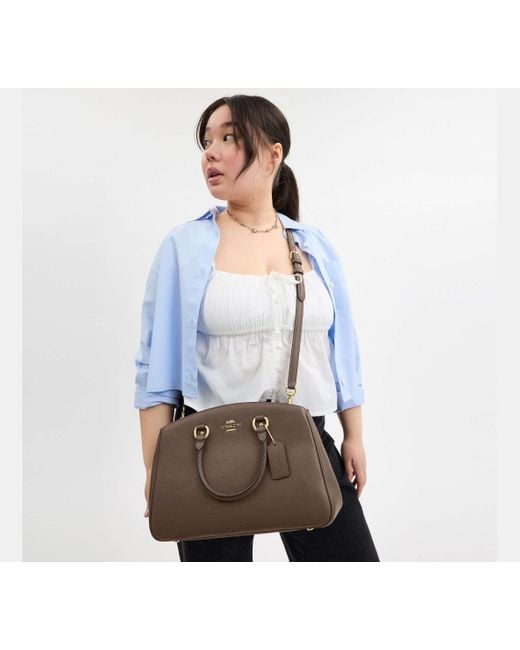 Borsa Portatutto Savannah di COACH in Brown