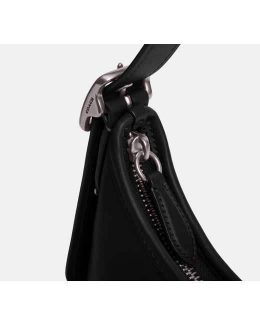 COACH Black Hamptons Hobo Bag