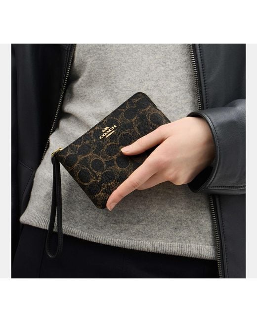COACH Black Corner Zip Wristlet
