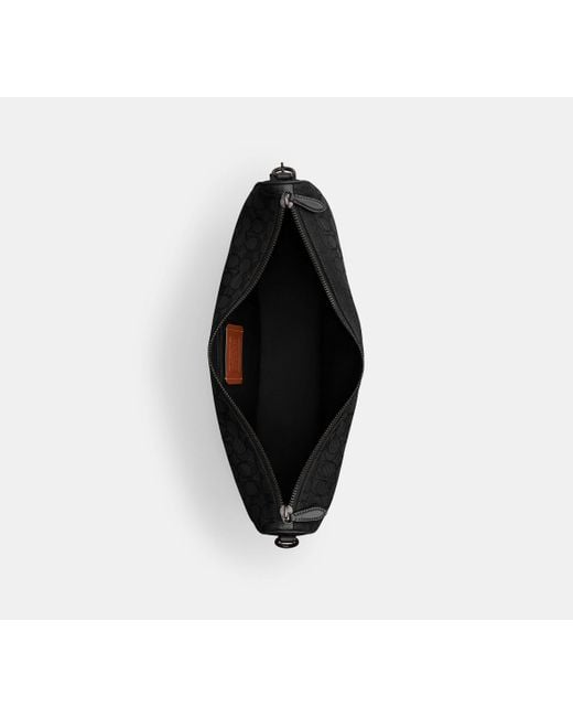 Borsa A Tracolla Morbida Hall 45 di COACH in Black da Uomo