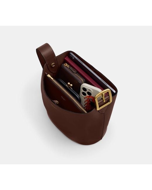 Borsa A Secchiello Bleecker di COACH in Black