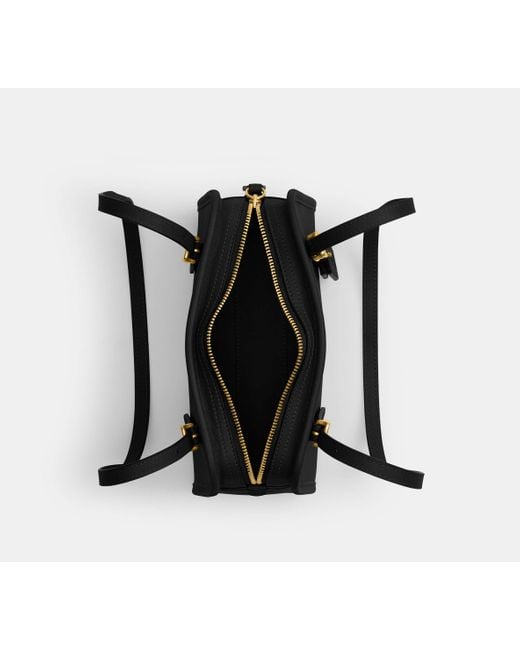 COACH Black Swing Zip Bag 20