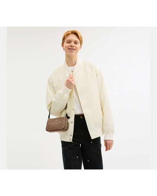 COACH Black Nolita 19 aus Signature-Canvas