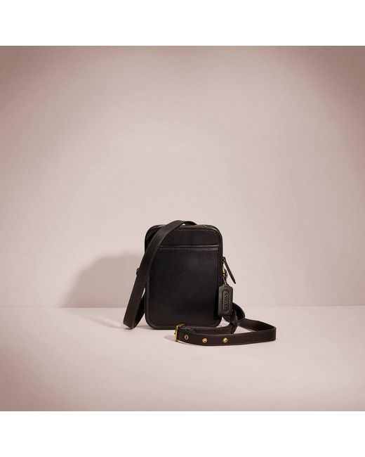 COACH Leather Restored Zip Camera Bag in Brass/Black (Black) for Men Lyst