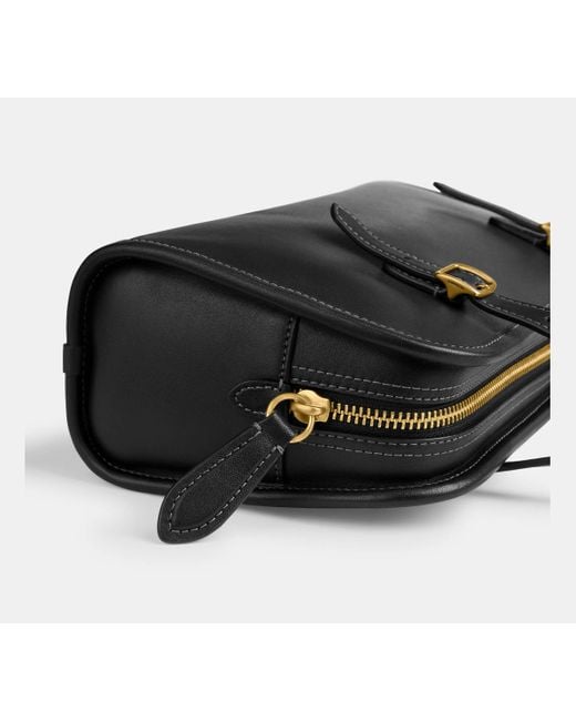 COACH Black Swing Zip Bag