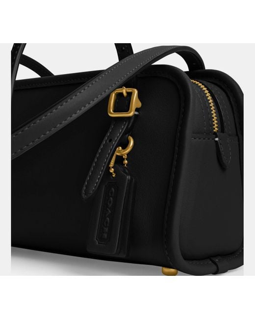 COACH Black Swing Zip Bag 20