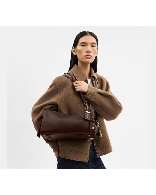Borsa Rogue 34 di COACH in Black