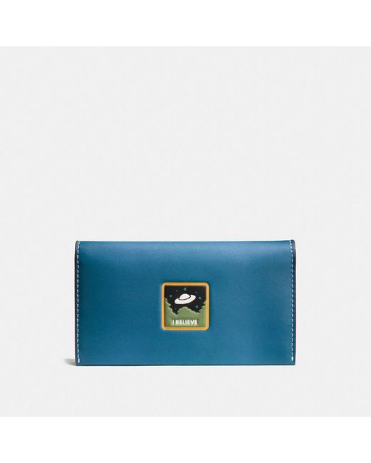 COACH Blue Phone Wallet In Glovetanned Leather With Ufo Believe
