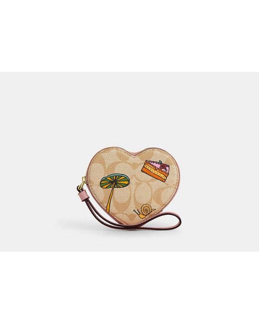 Coach heart coin purse shop