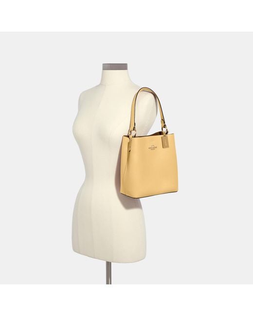 COACH Small Town Bucket Bag | Lyst