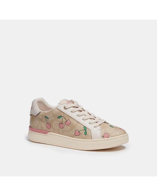 Coach Outlet Natural Clip Low Top Sneaker In Signature Canvas With Heart Cherry Print