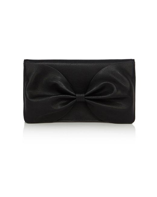 Black clutch bag with bow You searched for: black bow clutch bag! Etsy is the home to thousands of handmade, vintage, and one-of-a-kind products and gifts related to your search. No matter what you’re looking for or where you are in the world, our global marketplace of sellers can help you .