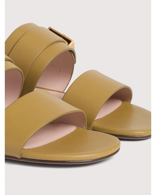 Coccinelle Natural Cowhide-Effect Smooth Leather Low-Heeled Sandals C-Me Lock