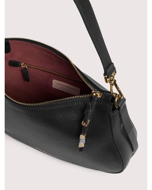 Coccinelle Black Hobo Bag Aus Genarbtem Leder Nory Small
