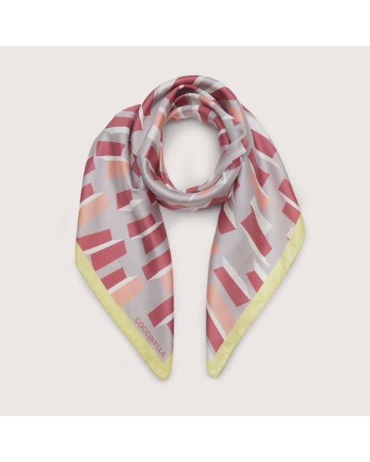 Foulard in Seta Color Steps di Coccinelle in Pink