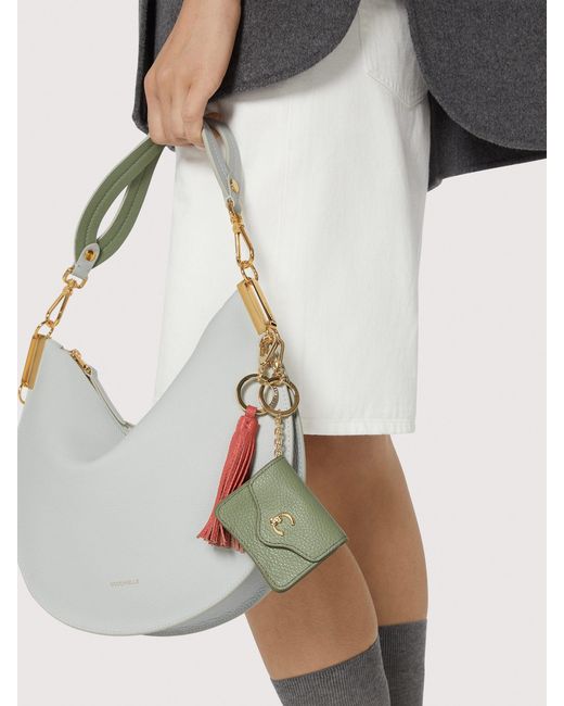 Coccinelle Pink Schlüsselanhänger Aus Genarbtem Leder Und Metall Tassel