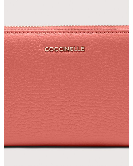Coccinelle Pink Große Brieftasche Aus Genarbtem Leder Mit Umlaufendem Reißverschluss Metallic Soft