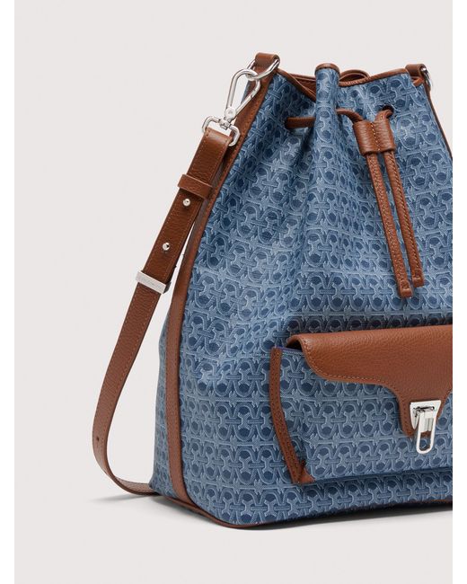 Coccinelle Blue Beuteltasche Aus Denimblauem, Beschichtetem Canvas Mit Monogram-Muster Beat Generation Denim Coated Monogram Large