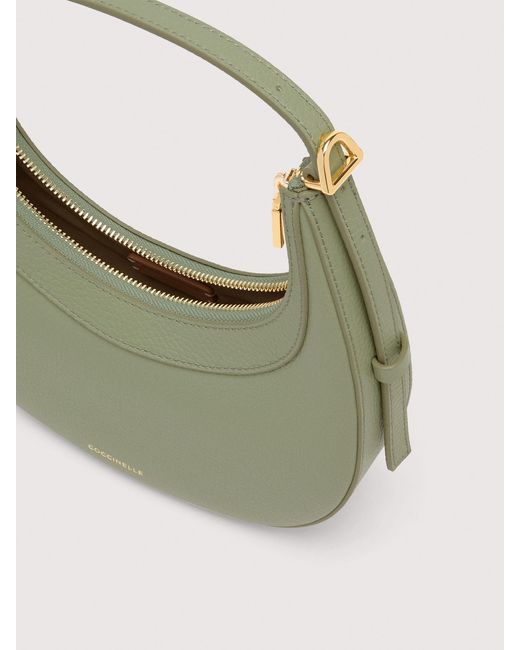 Coccinelle Green Minibag Aus Genarbtem Leder Whisper