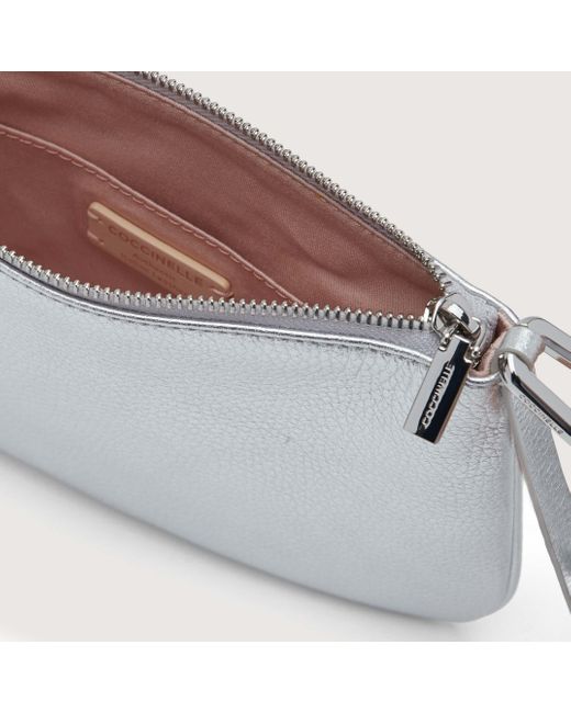 Coccinelle Gray Minibag aus genarbtem Leder Magie Small