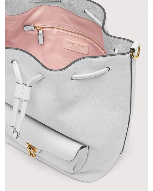 Coccinelle Gray Beuteltasche Aus Genarbtem Leder Beat Generation Large