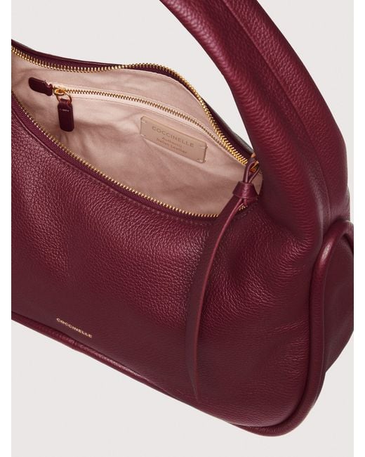 Coccinelle Red Schultertasche Aus Genarbtem Leder Sven Large
